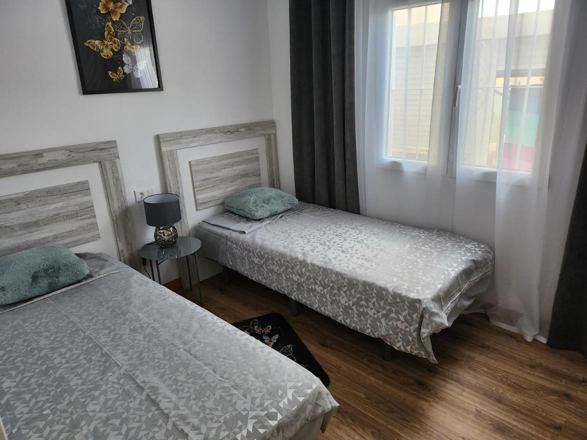 Apartamento Residencia Simona Torrevieja Exterior foto